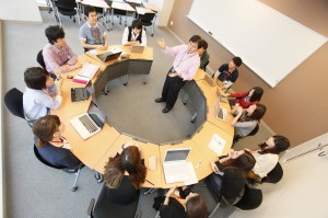 学びの中心となるプロジェクト型学習の様子