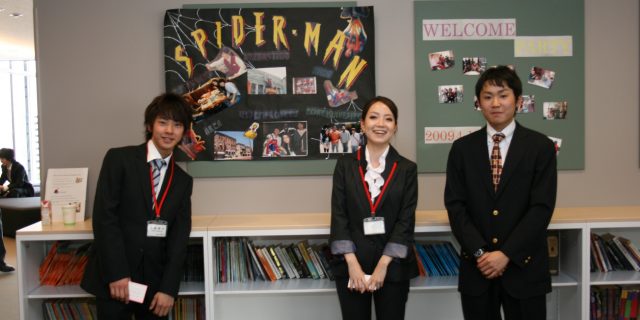 特別留学コース１年生USJプロジェクトポスタープレゼンテーション（５月２８日...