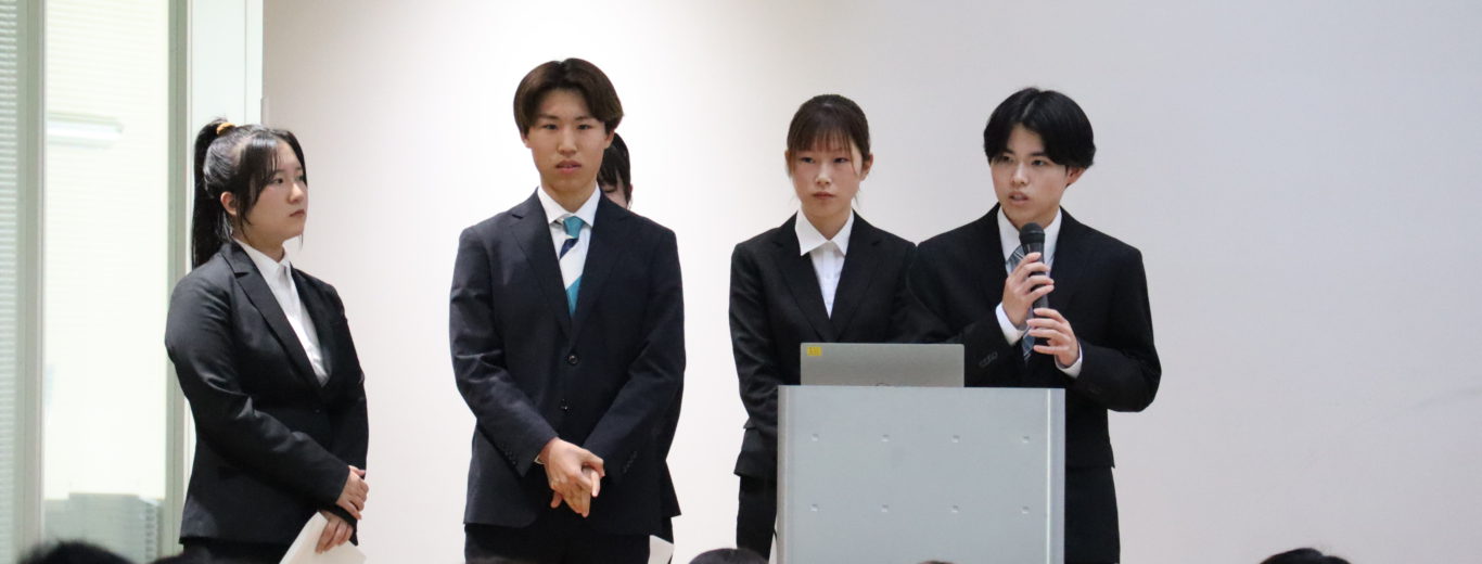 リサーチ・イントロダクション最終発表会を実施しました！